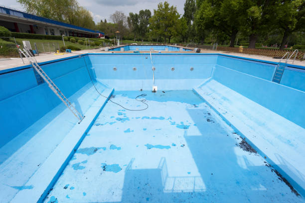 Best Commercial water damage restoration  in Hialeah Gardens, FL